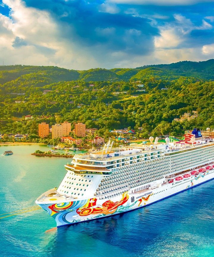 Dream Cruises Travel